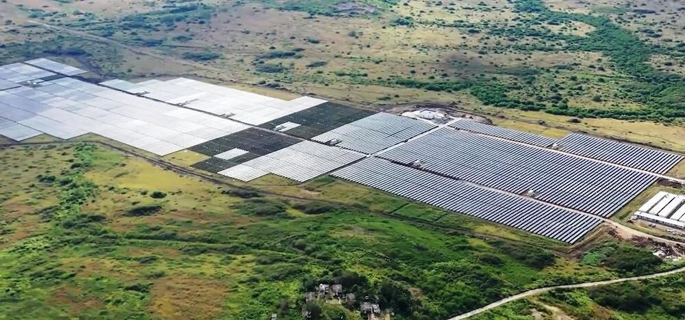 Una de las plantas solares instaladas en la Zona Especial de Desarrollo Mariel. Foto: ZEDM.